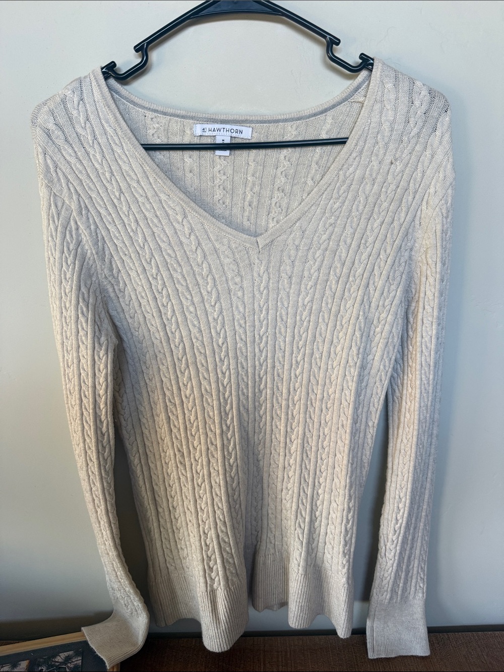 41 Hawthorn Light Cream Cable V-Neck Sweater